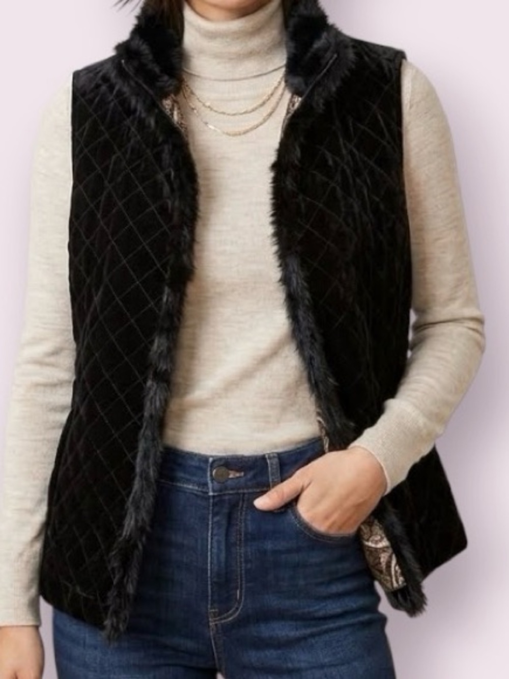 Chico’s Quilted Black Velvet Vest With Rabbit Fur Trim Size Medium
